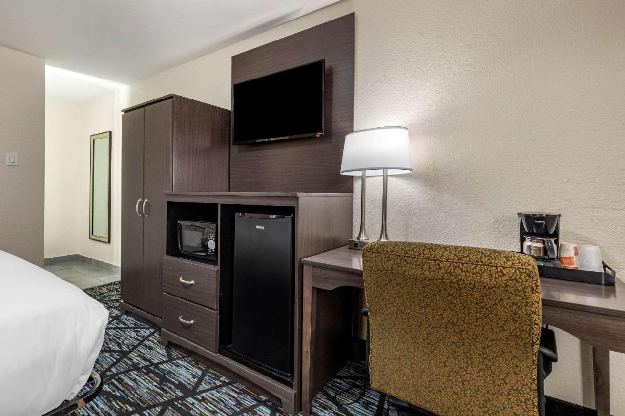 Quality Inn Cameron Luaran gambar