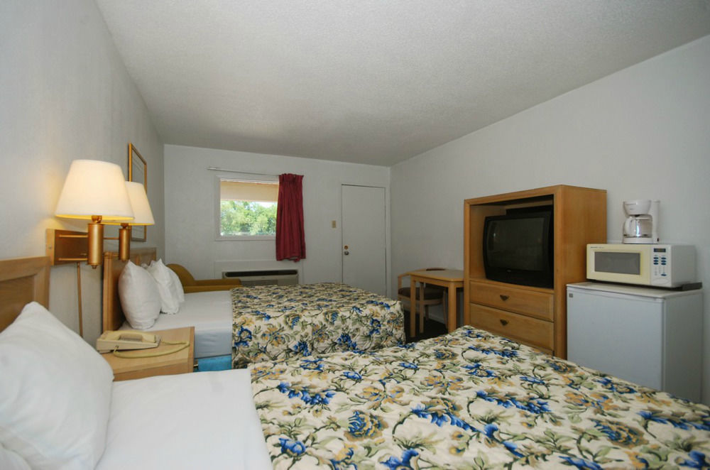 Quality Inn Cameron Luaran gambar