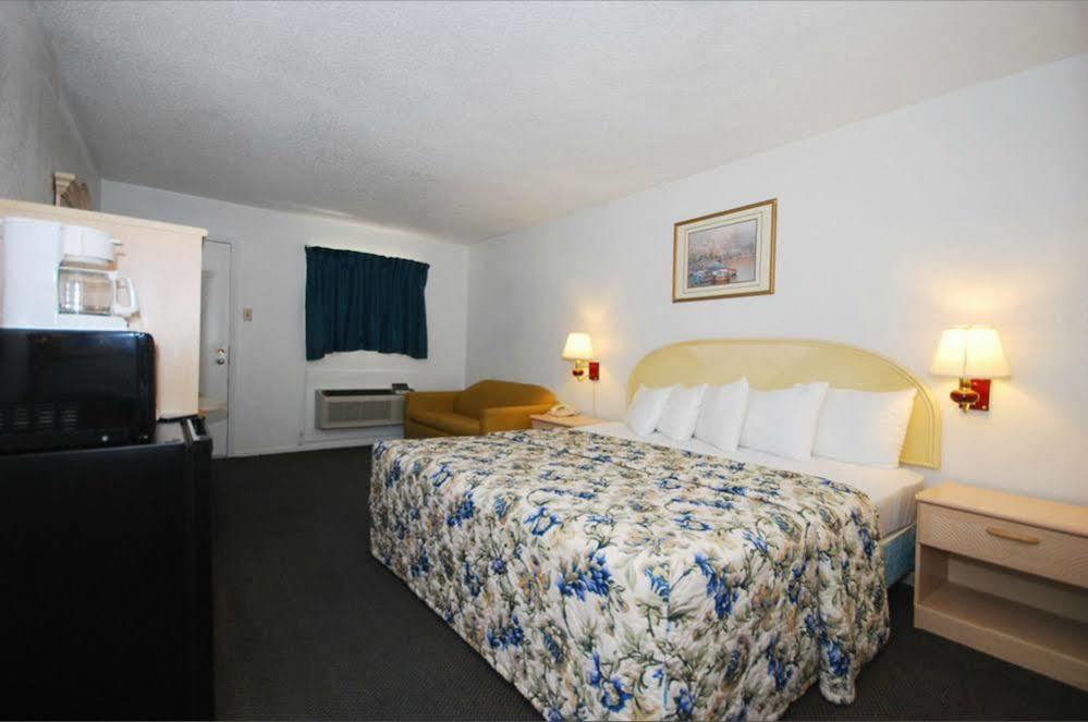 Quality Inn Cameron Luaran gambar